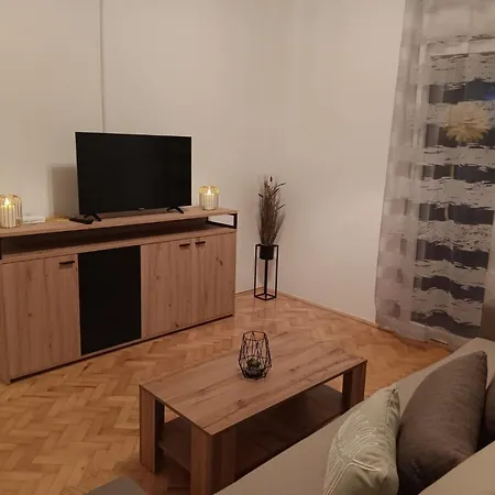 Marinko アパート *